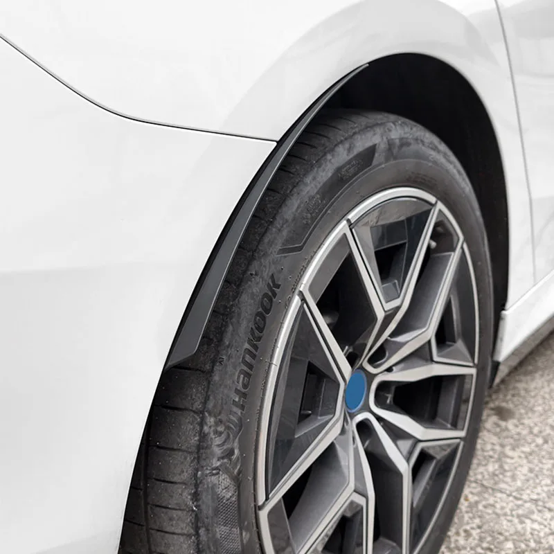 BMW 5 시리즈 G61 G60 G68 2024 2025 2026 자동차 앞뒤 휠 아치 및 머드가드용 두꺼운 보호대