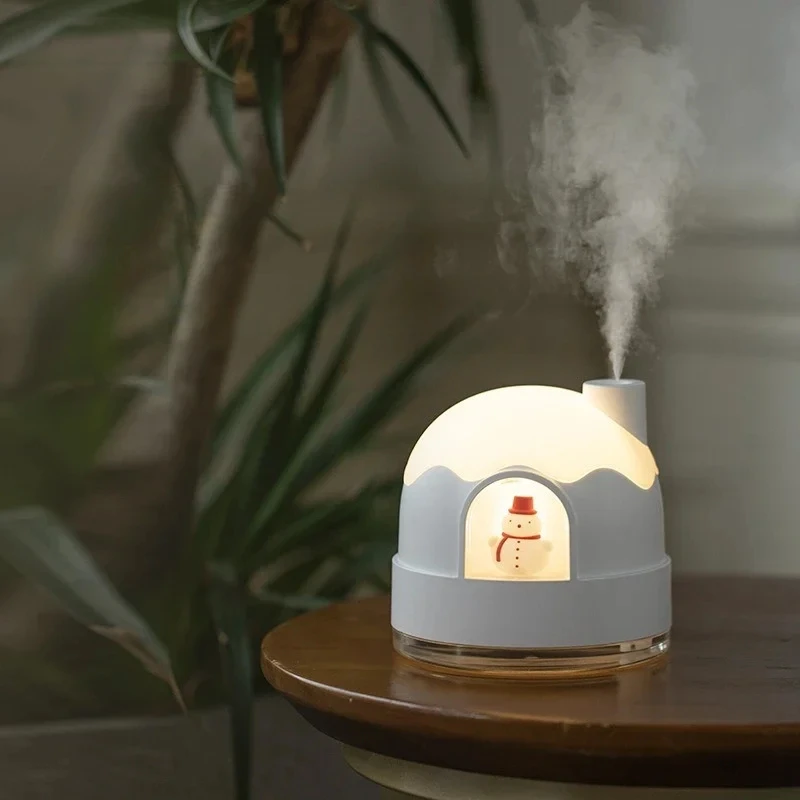 Christmas SnowRoom Night Light Humidifier Spray Hydration Air Moisturizing Beauty USB Desktop Bedroom Silent Humidifier Gift