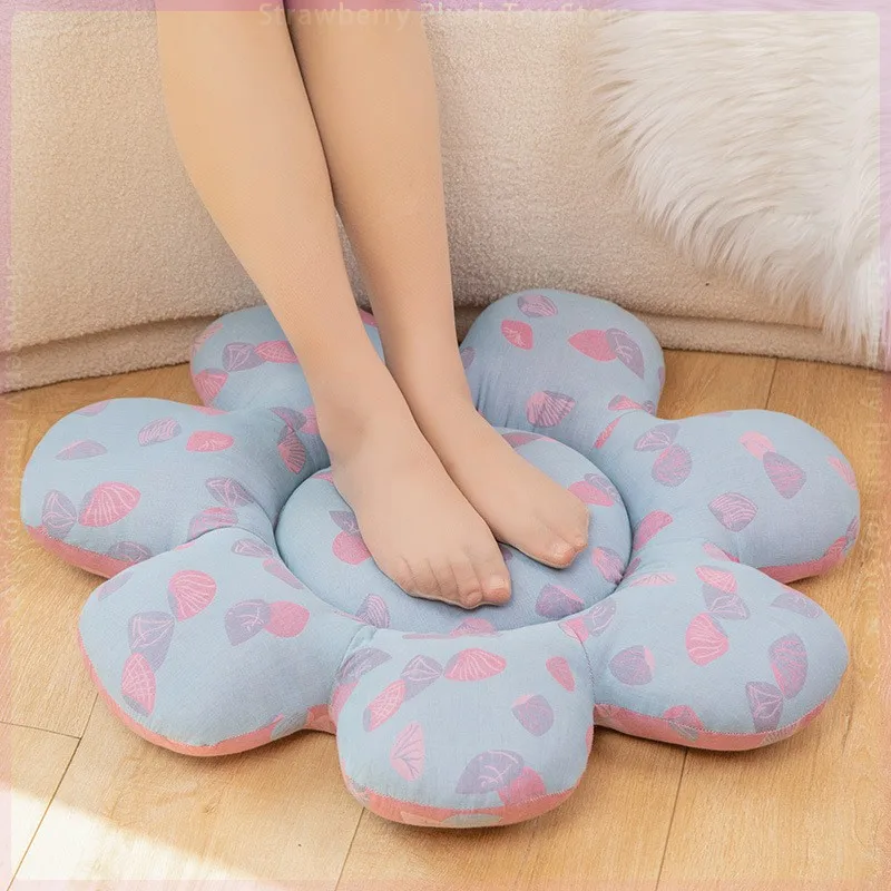 Рисунок 5 - Ткань с имитацией принта семь лепестков