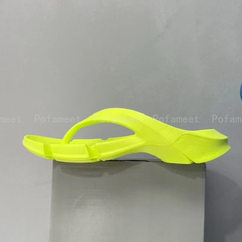 

new men slippers top quality big size36-45 brand design summer shoes bench women slidders
