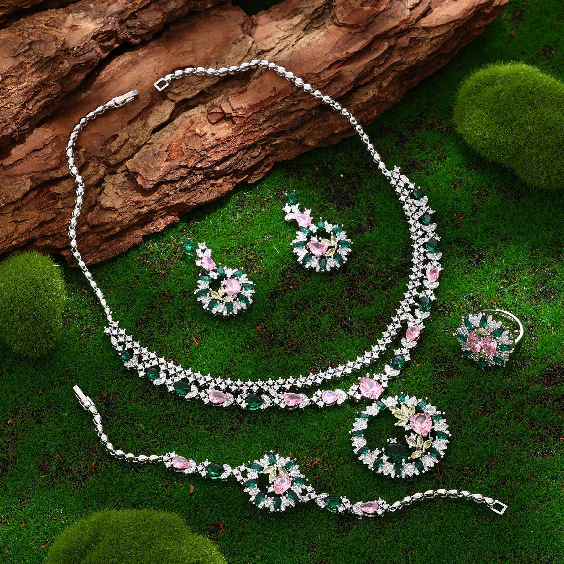 2024 New Cubic Zirconia 4-piece Bridal Wedding Jewelry Set Fashion Dubai Saudi Jewelry Set Women's Wedding Set 1