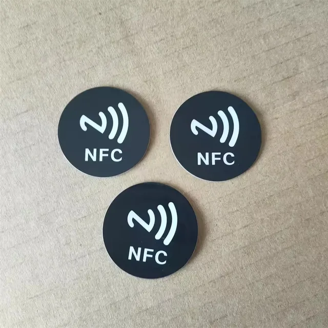 5Pcs ID 125Khz Rewritable EM4305 RFID Keyfobs KeyChain Token Blank Copy Card T5577 Key Fob Badge Anti Metal Round Phone Stickers 3
