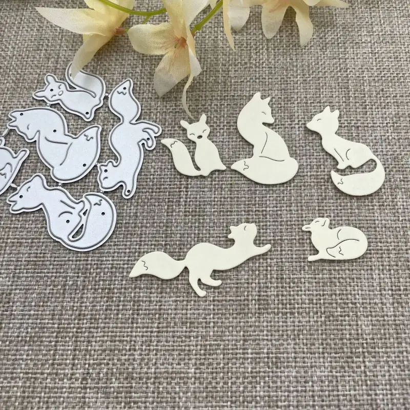 

Christmas Fox Metal Cutting Dies Stencils For DIY Scrapbooking Decorative Embossing Handcraft Die Cutting Template Mold