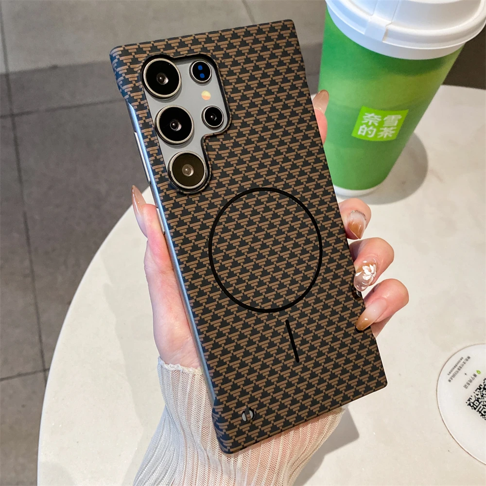 Ultra Slim Carbon Fiber Magnetic Case with Wireless Charging Compatibility