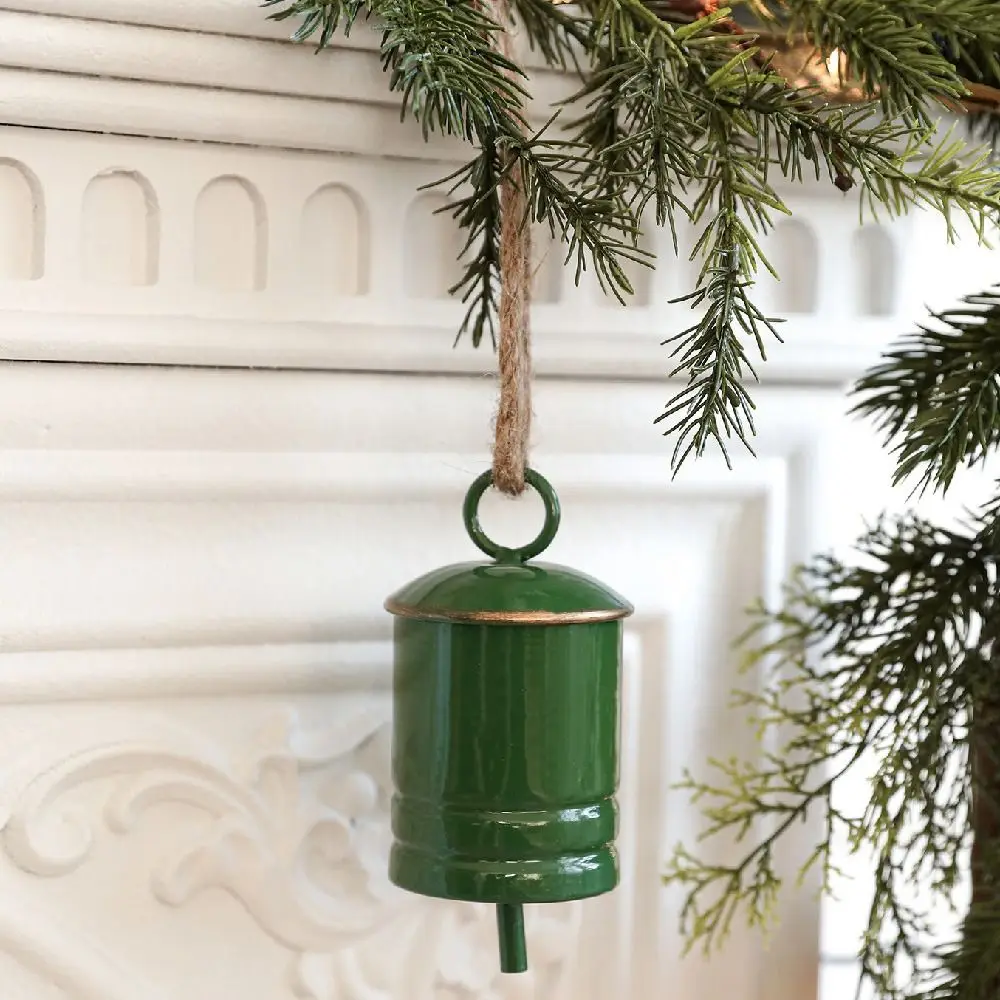 Gifts Creative Christmas Bell Pendant Exquisite Crisp Sound Christams Cow Bells Antique Handmade Retro Windbell Home Door Decor