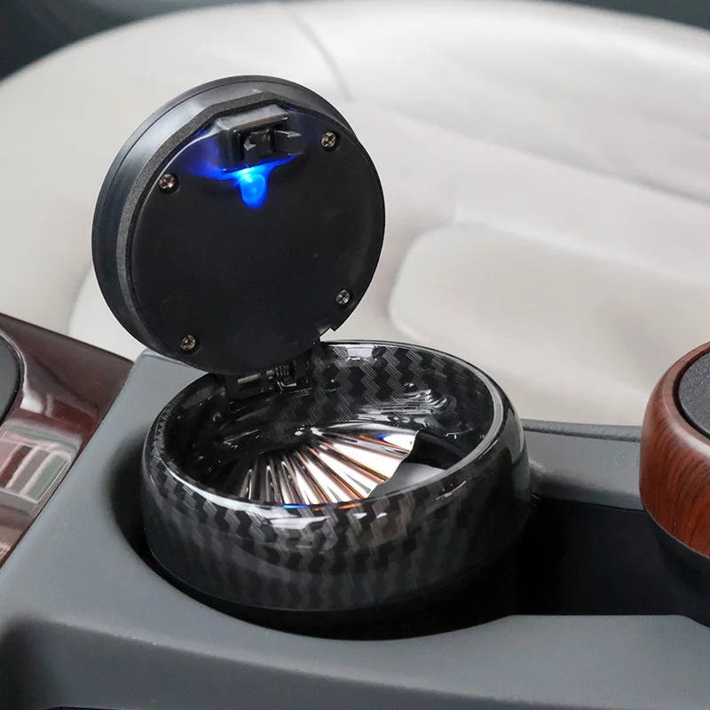 Car flash n17a on-board ashtray easy to clean press with lamp and cover creative in car automotive supplies |
