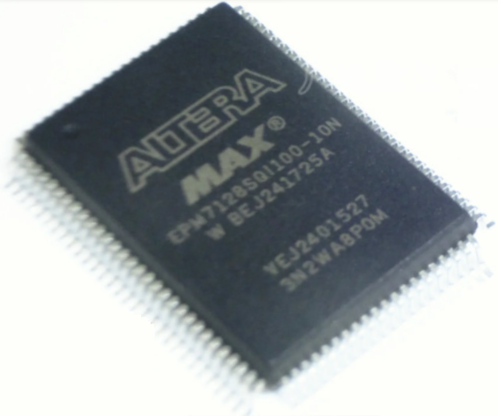 

EPM7128SQC100-10N EPM7128SQC100-15N ALTERA FPGA CPLD EPM7128SQC100-6N EPM7128SQC100-7N