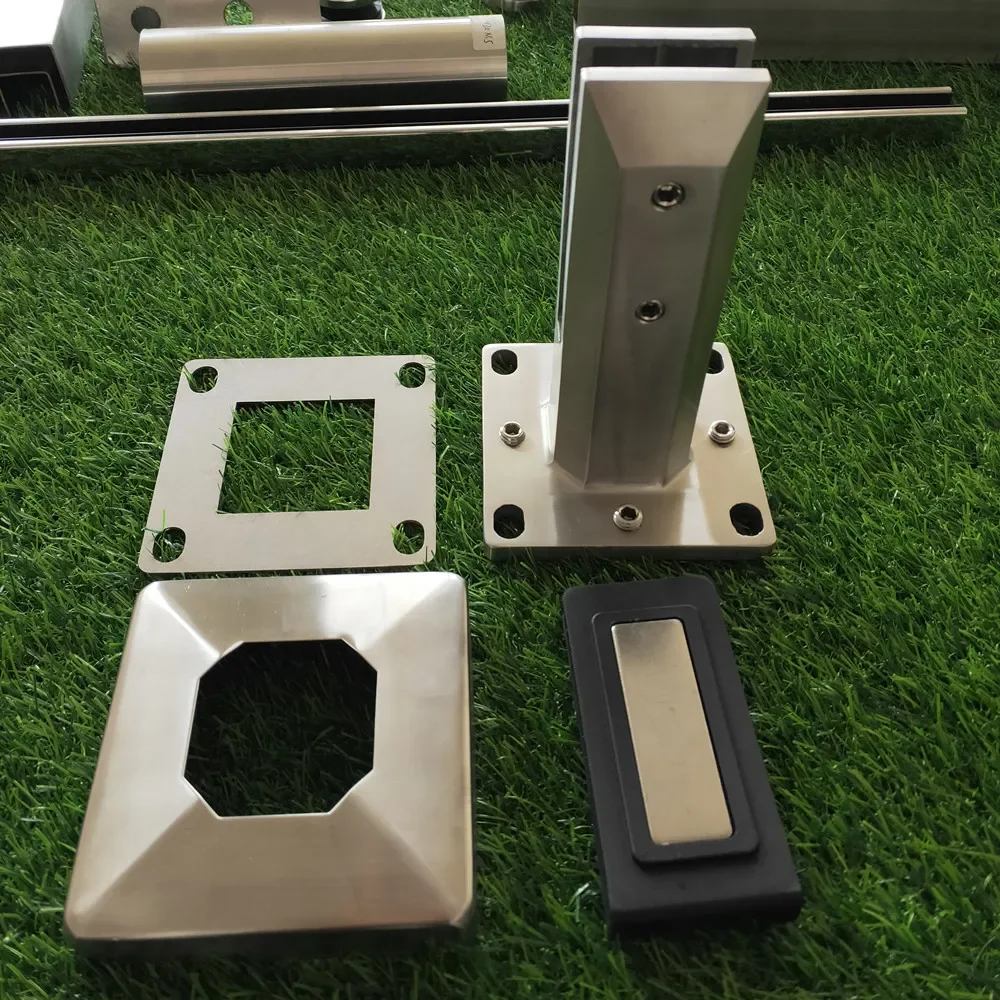 Description Picture 3 of itemZD Pass Test Have In Stock Modern Design Stainless Steel Glass Swimming Pool Fence Spigot And Balastrade 304 316 Frameless Glass