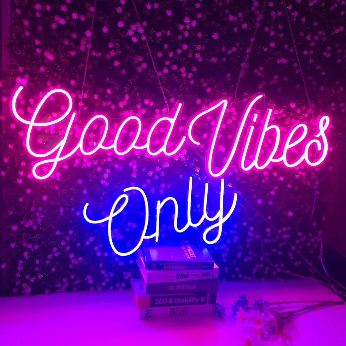 

Good vibes Only INS Custom LED Neon Letters Sign Wall Decor For Living Room Wedding Party Cafe Store Neon Sign