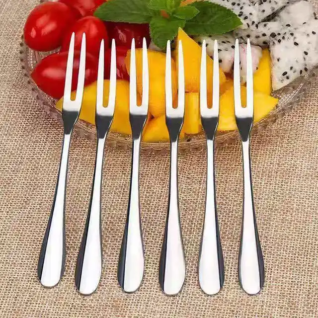 Mini Étel Minőségű Rozsdamentes Acélból Származó Gyümölcsvillák Kreatív Villák Snack Születésnapi Torta Desszert Gyümölcs Konyha Asztali Edények Tartozék