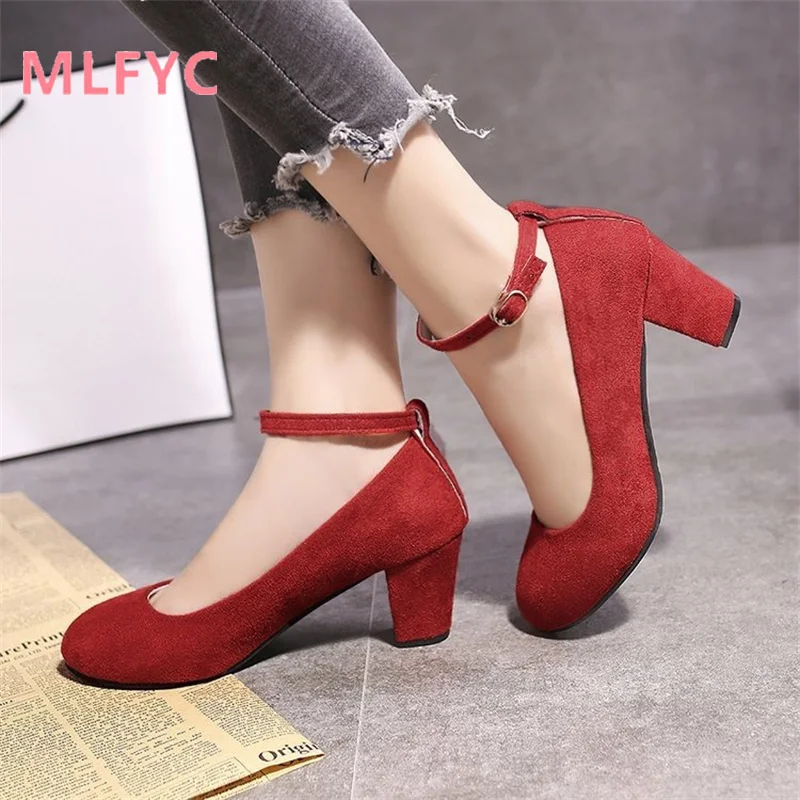 Spring and Autumn New High Heels Waterproof Platform Buckle Thick Heel Medium Heel Shallow Mouth Professional Single Shoe Women