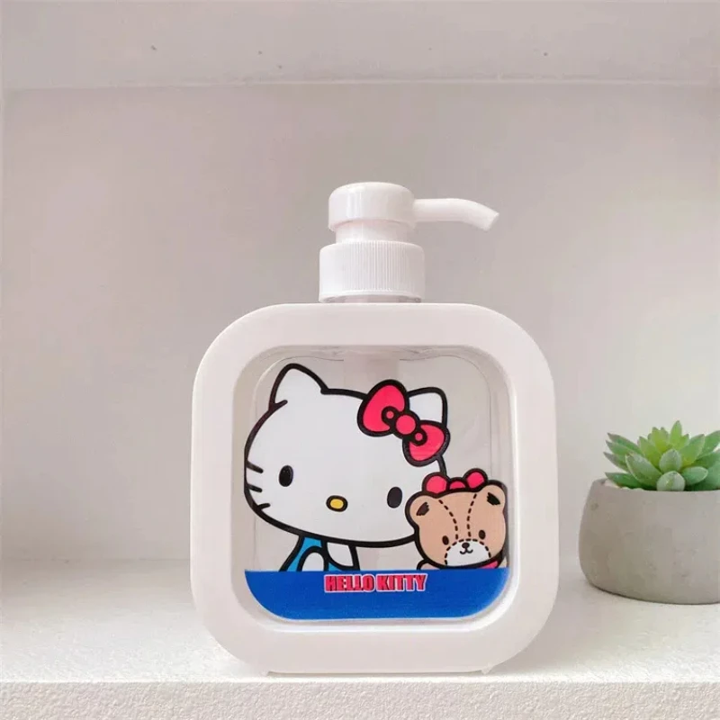 Anime Sanrio HelloKitty Bottled Cute Kuromi Travel Portable Dispenser Shampoo Lotion Bottle Girl Toy