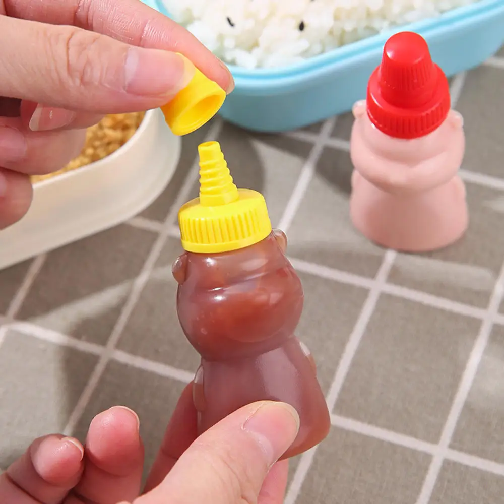 2pcs/Set Cute Mini Bear Seasoning Bottle Squeeze Sauce Bottle Sauce Small Containers Bottles Mustard Honey Ketchup Bottle Suit 5