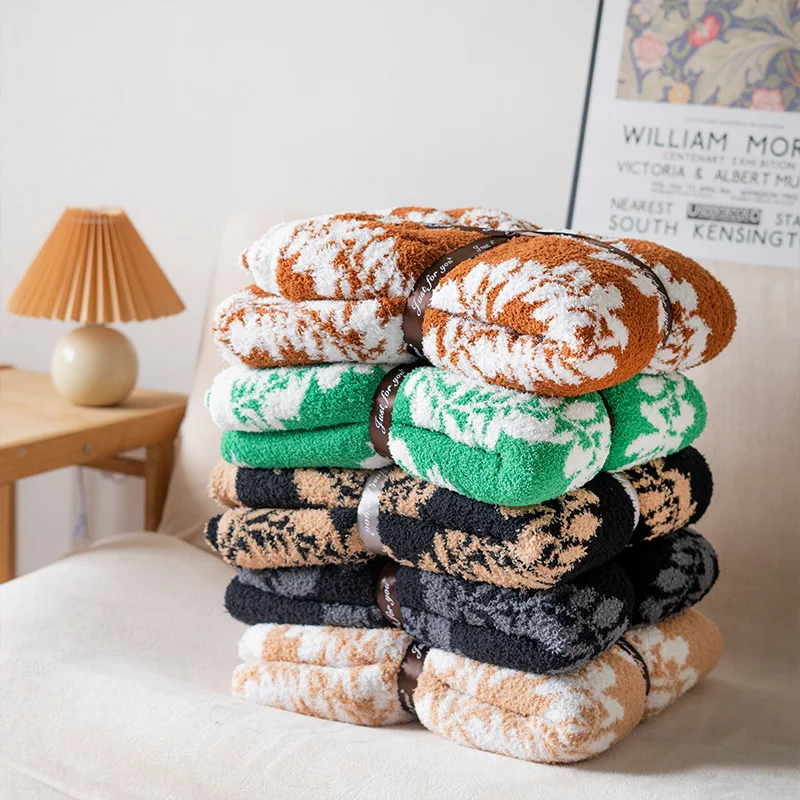 ���� ��Ÿ�� ĳ�־� Ŀ�� ���, �� �� ��Ʈ�� ���� ���, ��Ʈ ���� ���, ħ�� �� ���