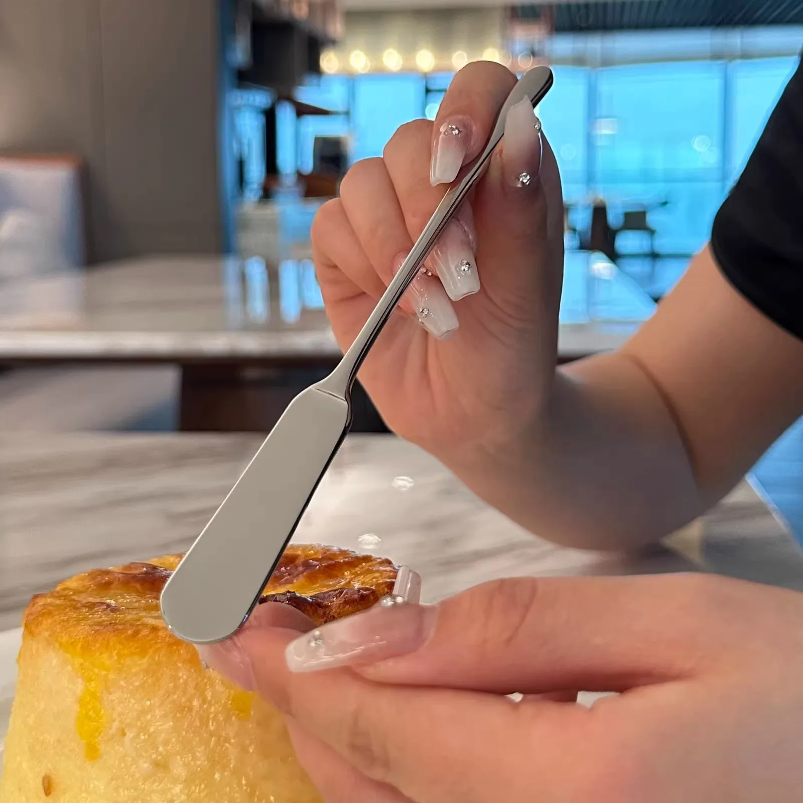 Description Picture 6 of item1pc Butter Knife Stainless Steel Jam Cheese Knife Cutlery Cutter Dessert Knife Cream Scraper Baking Tool Kitchen Accessories