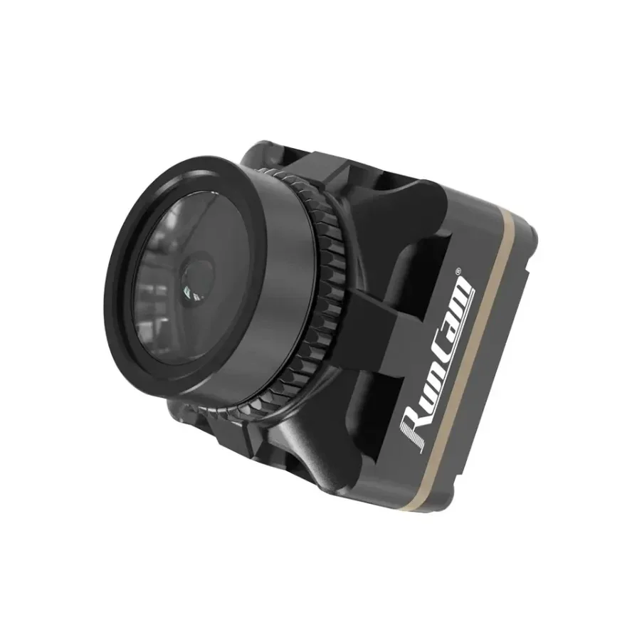 La RunCam Robin 3 1200TVL, ultra-légère, fixée sur un drone de course FPV.