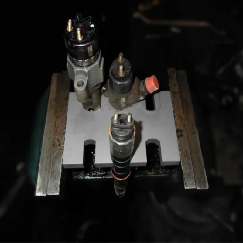EURO-III Common Rail Injector Disassemble Dismounting Frame Tool Common Rail Injector Nozzle Repair Tools simple type