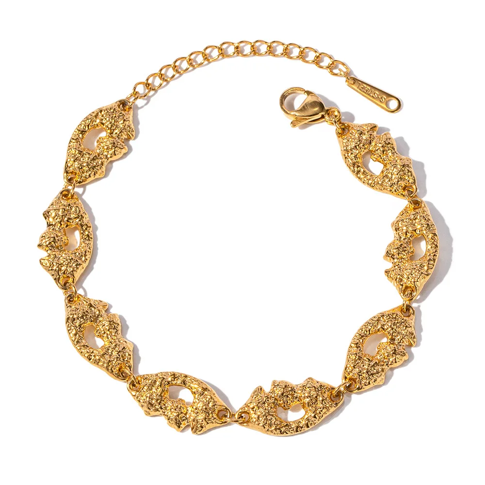 

ALLNEWME Hyperbole Non Tarnish Gold PVD Plated Stainless Steel Metallic Lips Hollow Pendant Charm Bracelets for Women 2023