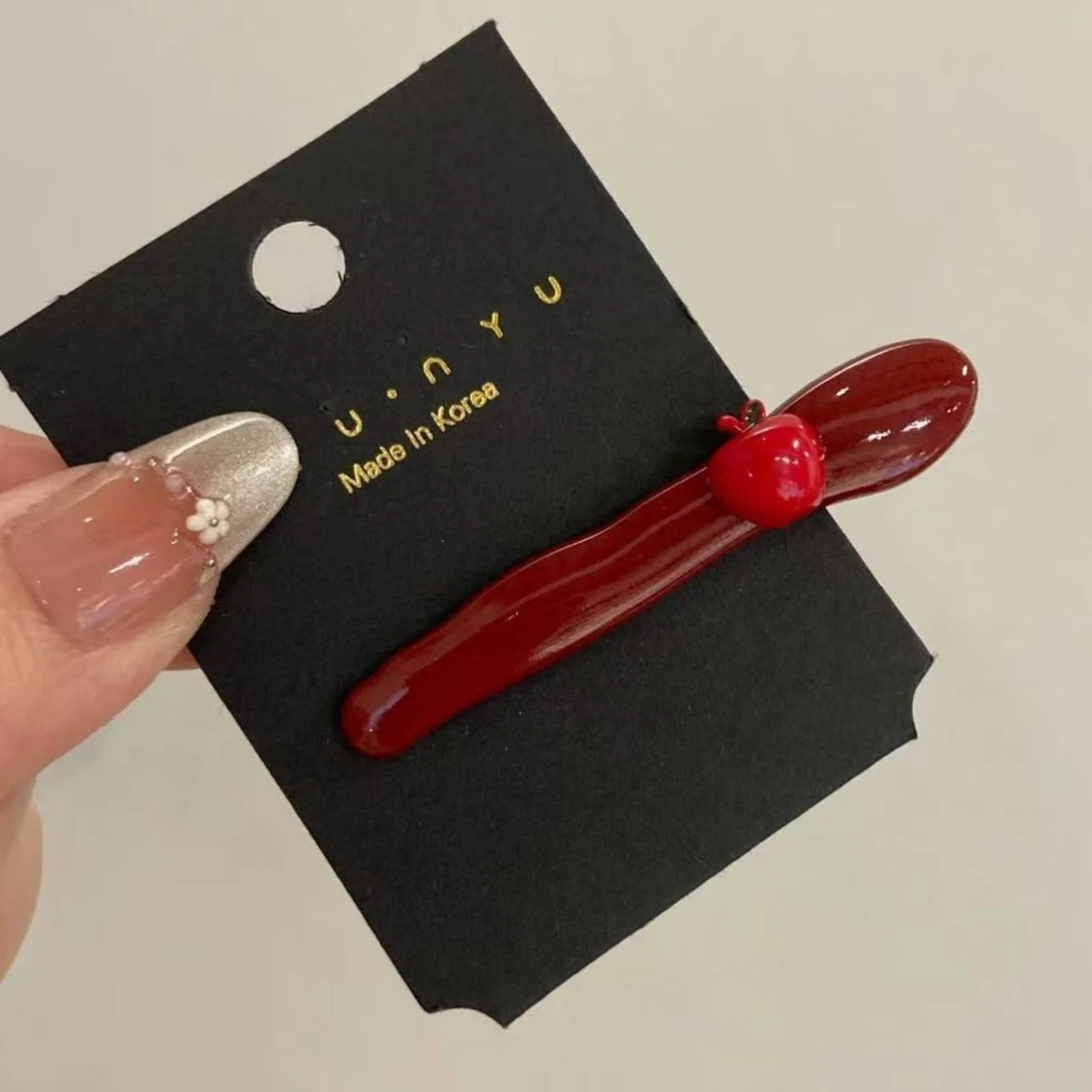 2PCS Red Apple Hair Clips Set, Cute Fruit-themed Hairpins, Glossy Red Hair Accessories For Women, Adorable Fashion Hair Decor