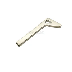 Set of 5 Emergency Car Key Blanks - Smart Key Blade Keyless Fob Replacement (5pcs Tiggo key blade)
