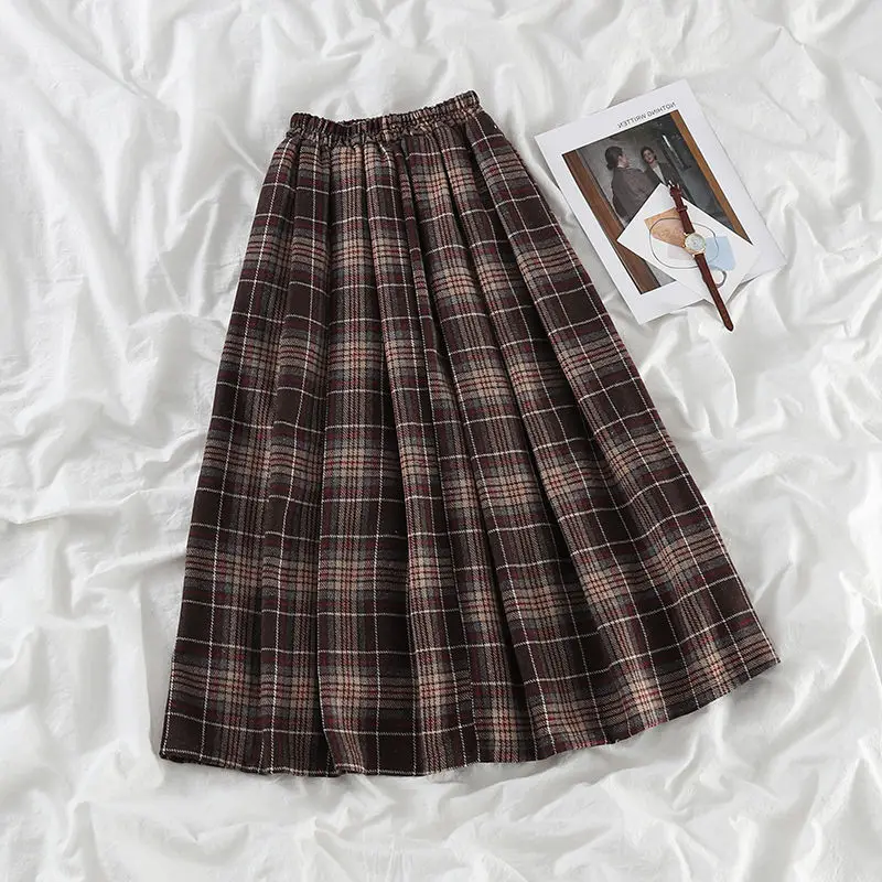 

2024 Women's Spring Autumn New Fashion Retro Plaid Style Casual Hundred Pleated Short Elastic High Waist Loose A-line Half Skirt