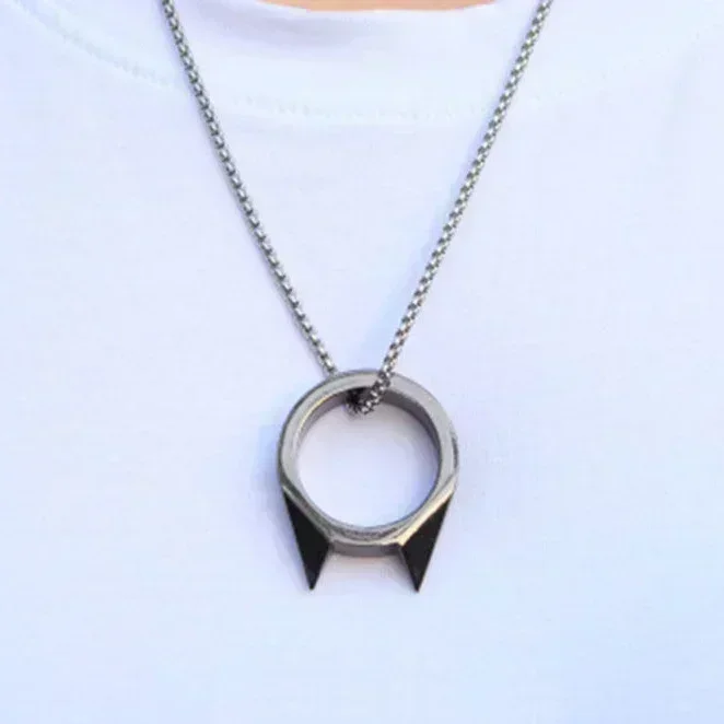 Gothic Survival Self-Defense Rings for Women Man Metal Multifunctional Knuckle Cat Ear Shape Attack Rings Girlfriends Gift