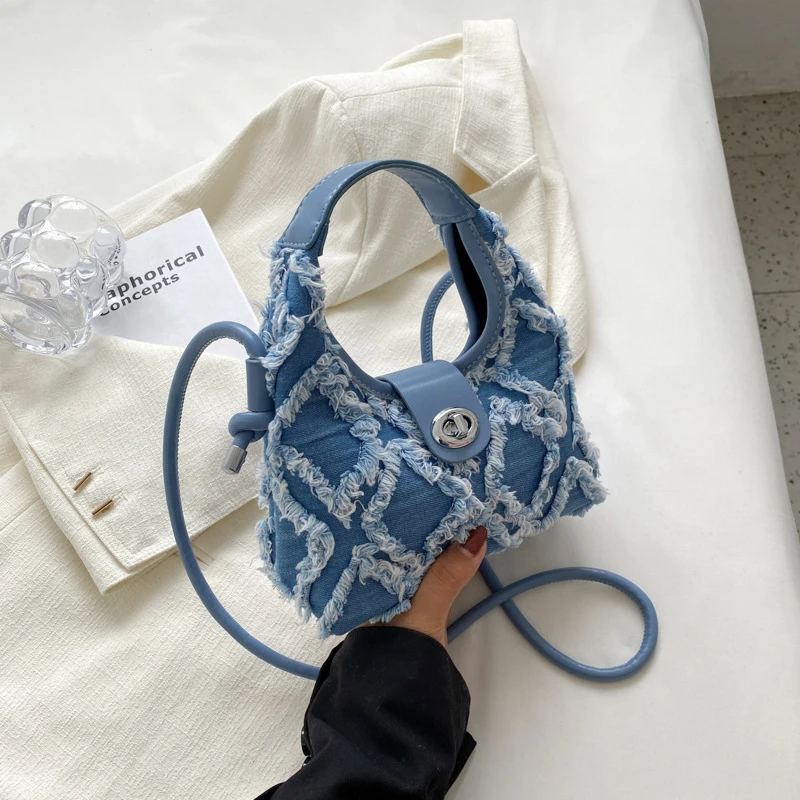 

2023 Canvas Women's Crossbody Bag Trend Small Shoulder Handbag Korean Solid Color Student Phone Bag Simple Shopper Hasp Purse