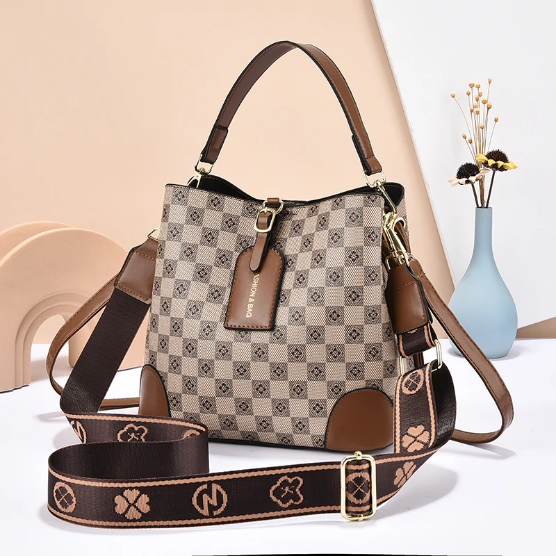 2024 new bucket bag all-in-one fashion all-in-one handbag Large capacity women's single shoulder crossbody bag zipper buckle PU 1
