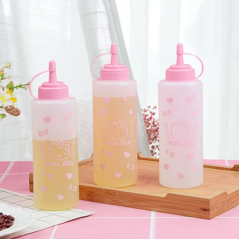 Cute Sanrio Oil Pot Cartoon Hello Kitty Print Household Kitchen Tip Plastic Oil Filter Pot Ketchup Salad Seasoning Bottle sink soap dispenser kitchen sink detergent liquid soap dispensers abs plastic bottle 300ml bathroom hand sanitizer dispenser