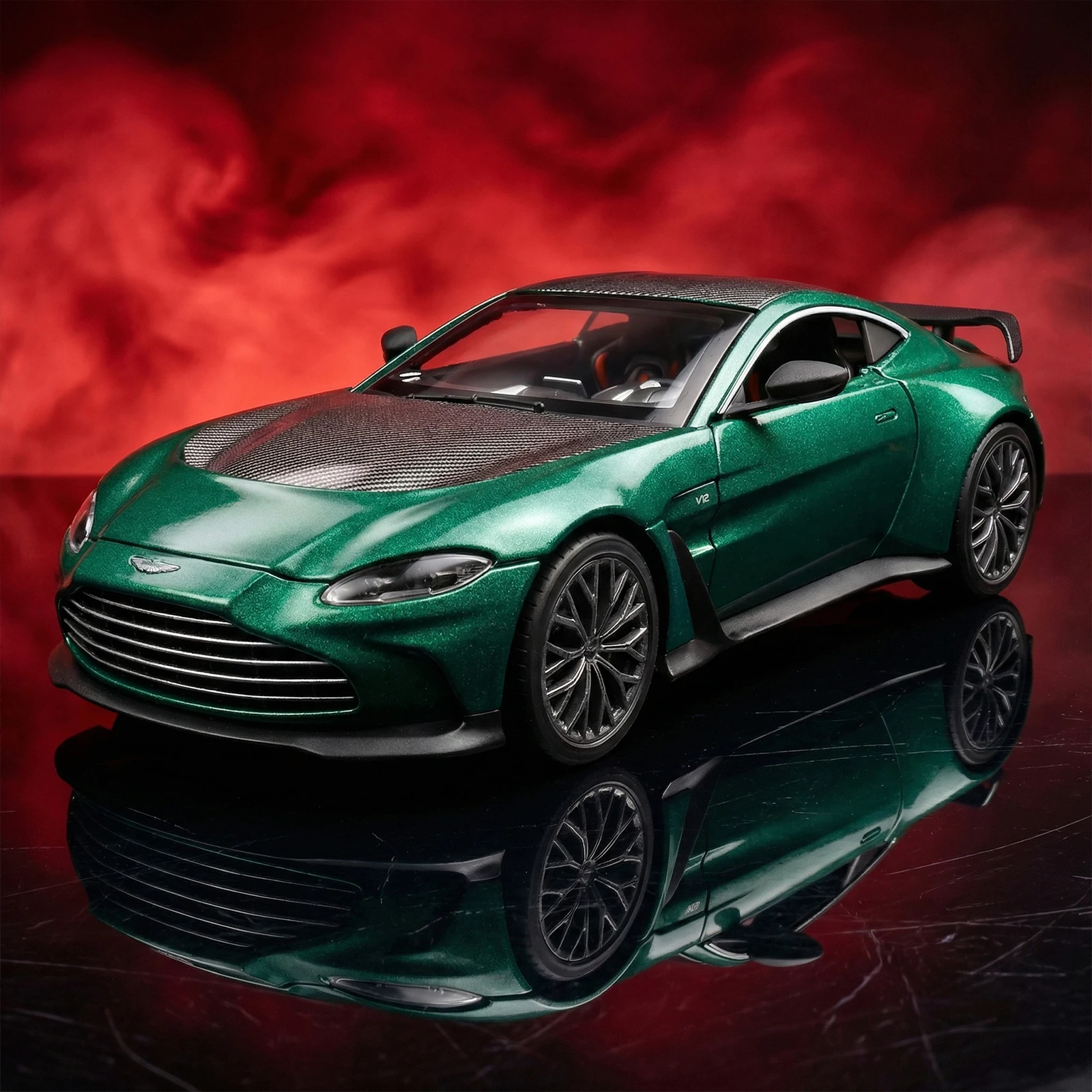 1:32 애스턴 마틴 V12 밴티지 슈퍼카 합금 금속 다이캐스트 모델 자동차 홈 장식 데스크탑 디스플레이 시뮬레이션 장식품 선물