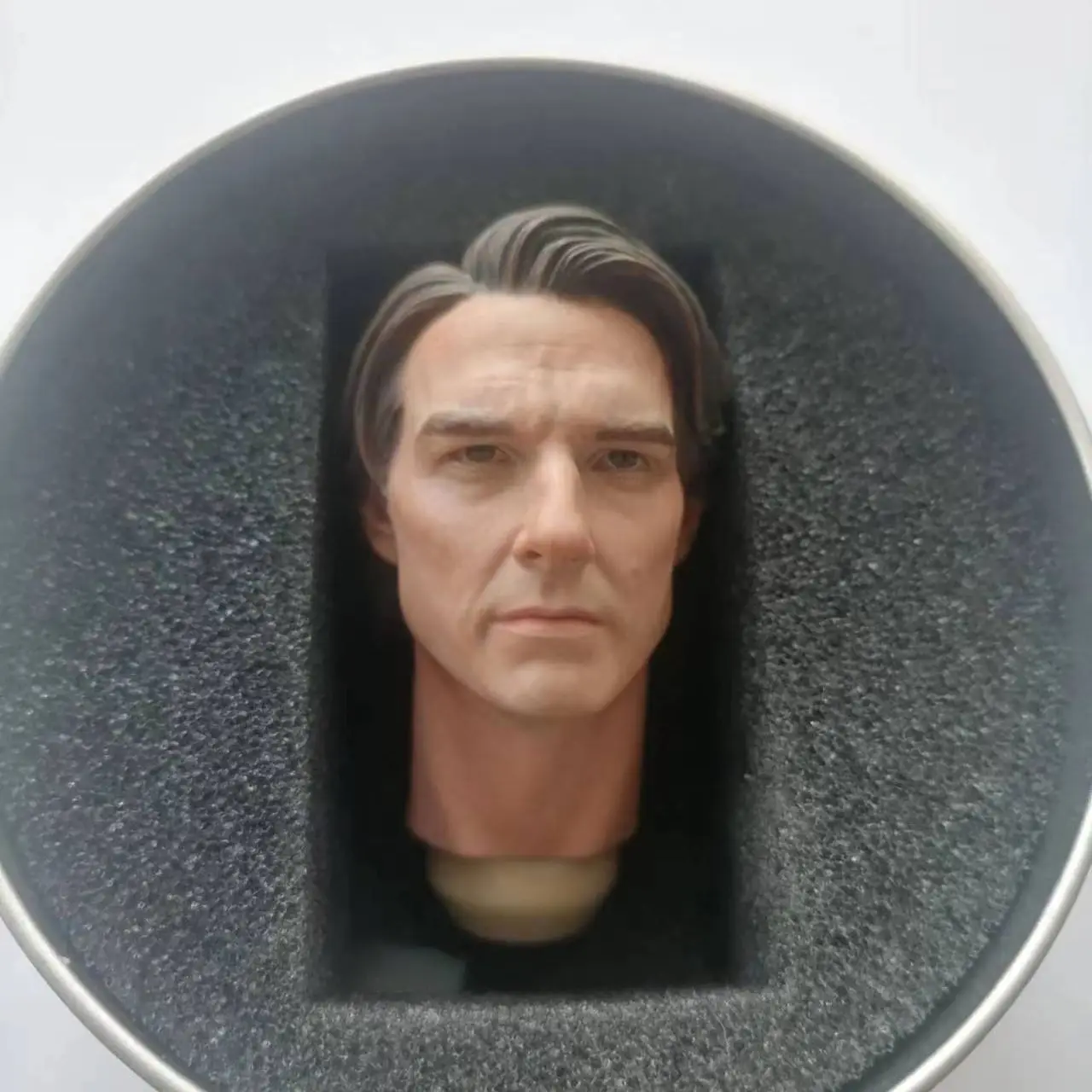 

HYTOYS1/6 Tom Cruise Head Sculpt STock Male Head Carving HY001A Model Fit 12'' Soldier Action Figure Body Dolls Collection