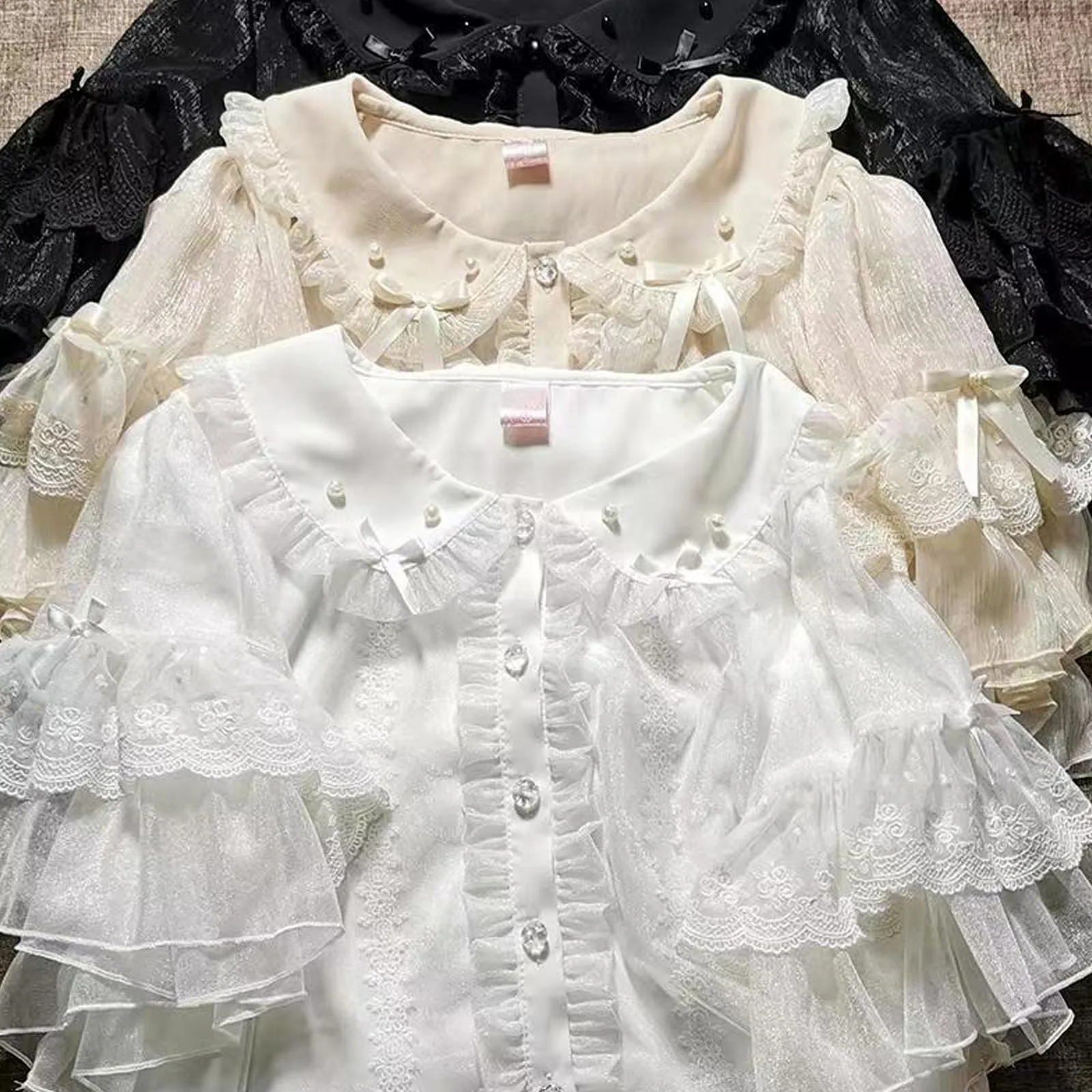 

Lolita Shirt White Women Preppy Style Blouses Cute Peter Pan Collar Lace Ruffle JK Shirts Girls Short Sleeve Blusas