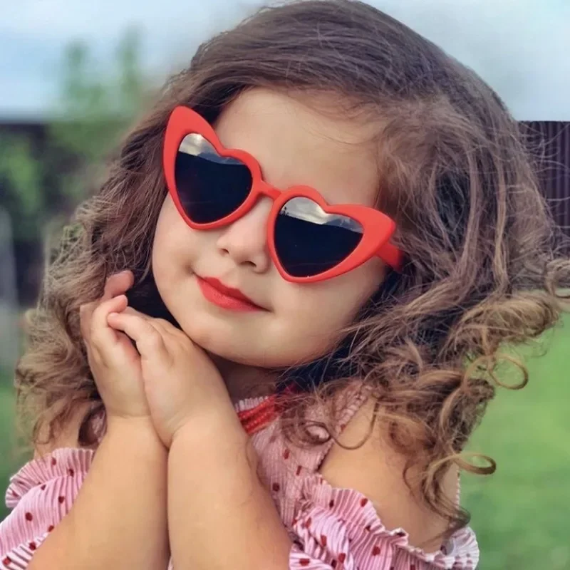 Fashion Baby Kids Sunglasses Love Heart Frame Unisex Children Boys Girls UV Protection Outdoor Shades Glasses