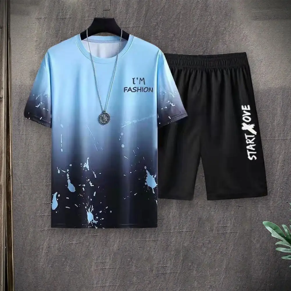 

2Pcs/Set Trendy Jogger Outfit Pockets Breathable Men Tracksuit Gradient Color Printing Tops Loose Shorts Sportswear