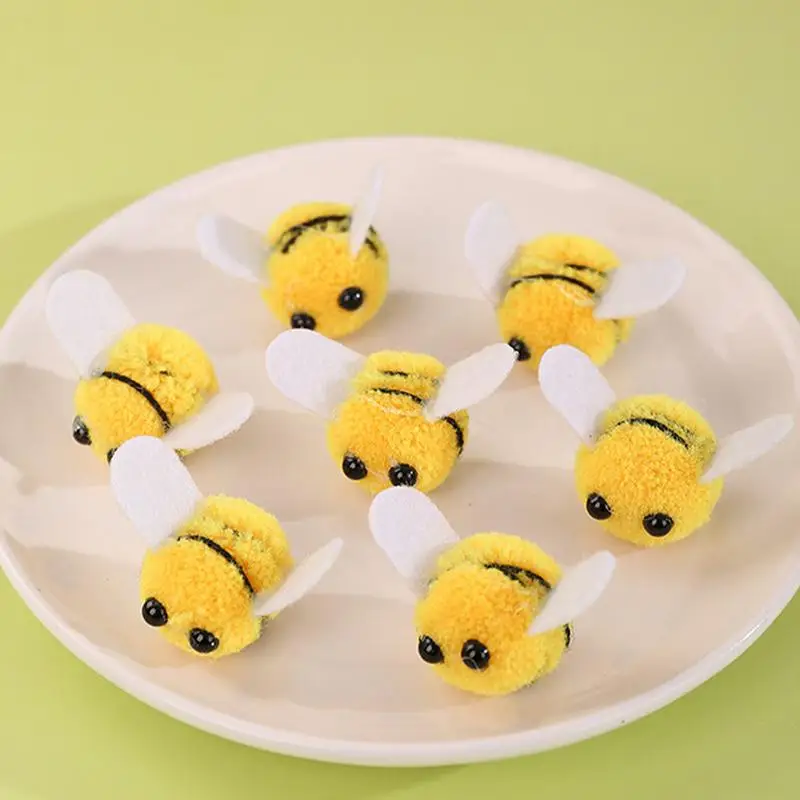 50pcs Yellow Wool Felt Little Bee Handmade Material Felt Ball Creative Artificial Bees Crafts Cute Mini Bee Clothing Decor