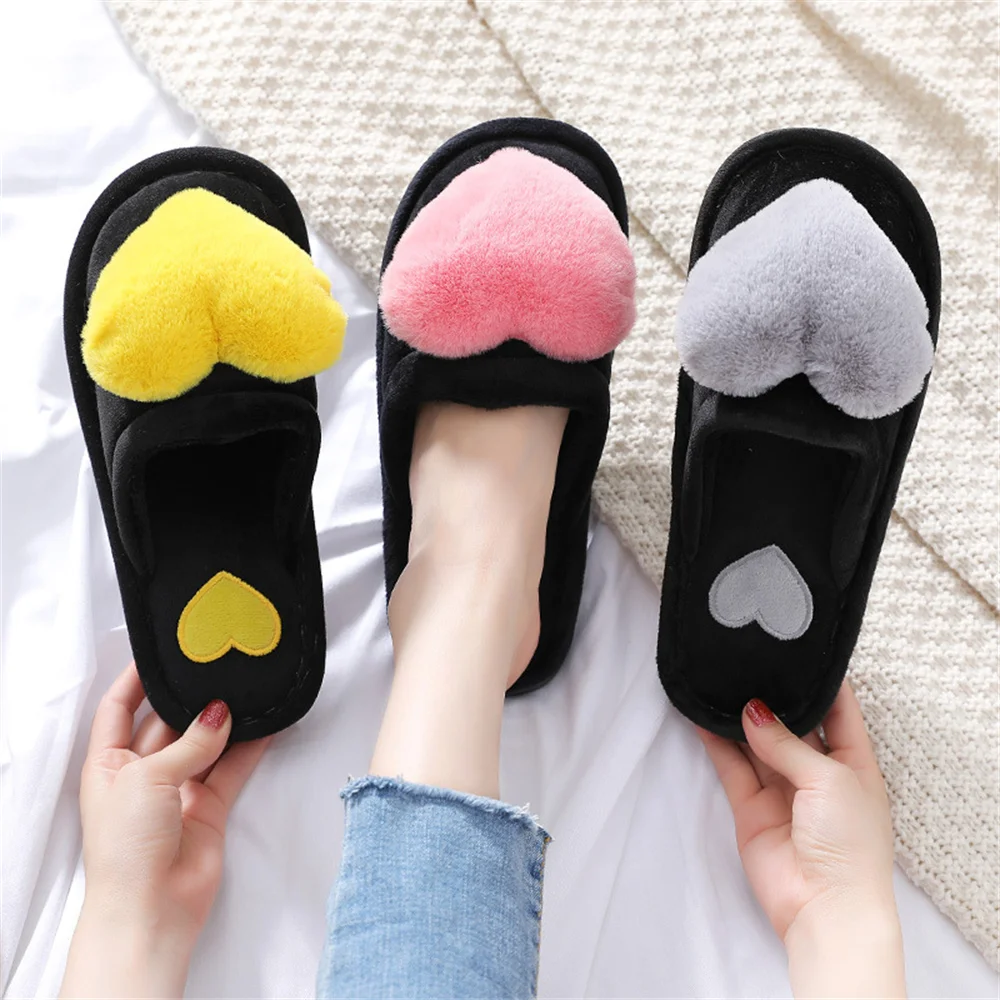 Women Indoor Warm Home Slippers Bedroom Cute Heart Pattern Non-slip Soft Comfort Plush House Slippers Shoes Autumn Winter — view 4