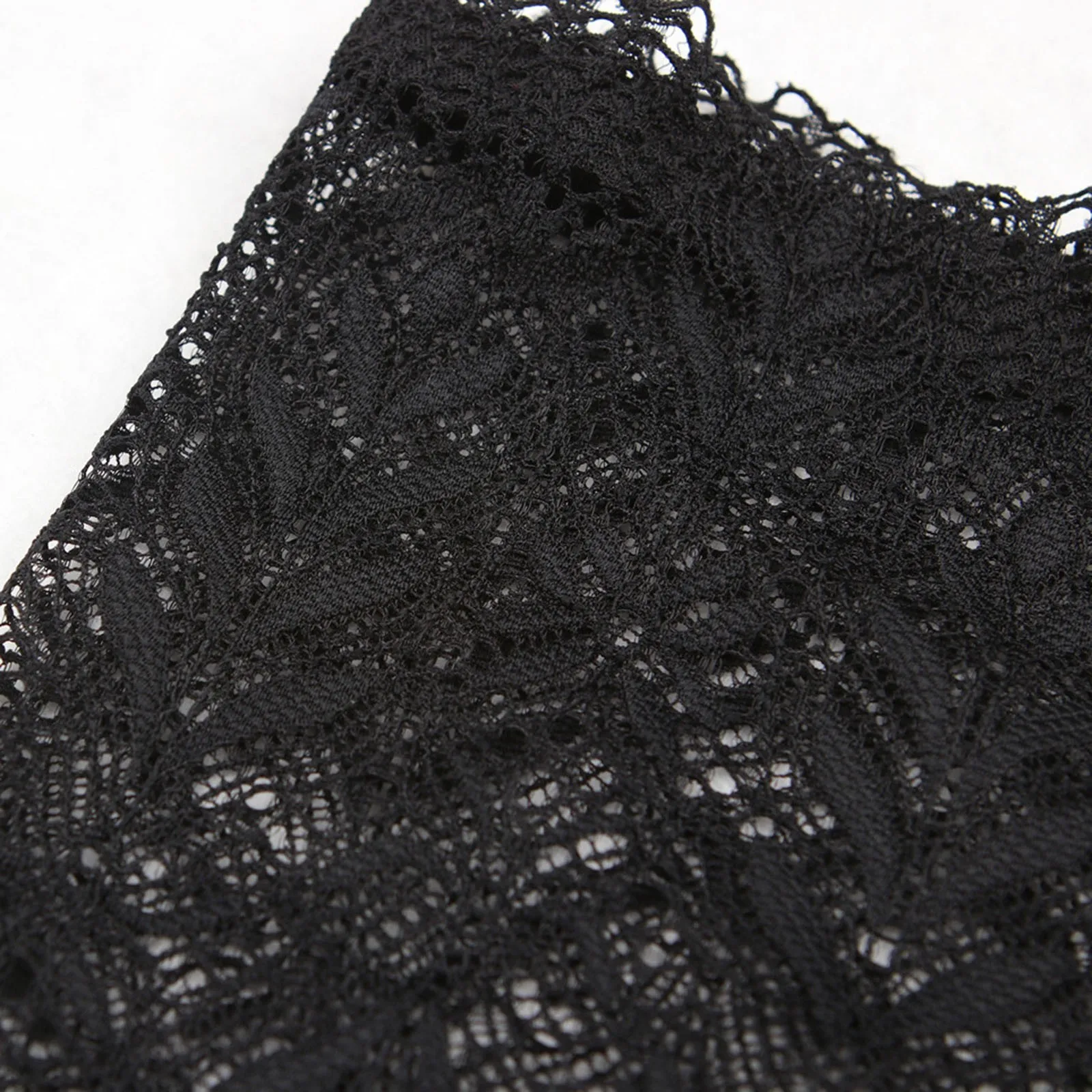 Sexy Women's Underwear Lace Boxers Mid Waist Butt Lift Leaf Shaped Breathable Butt Covering Large Size Pants Lingerie For Ladies women shorts underwear