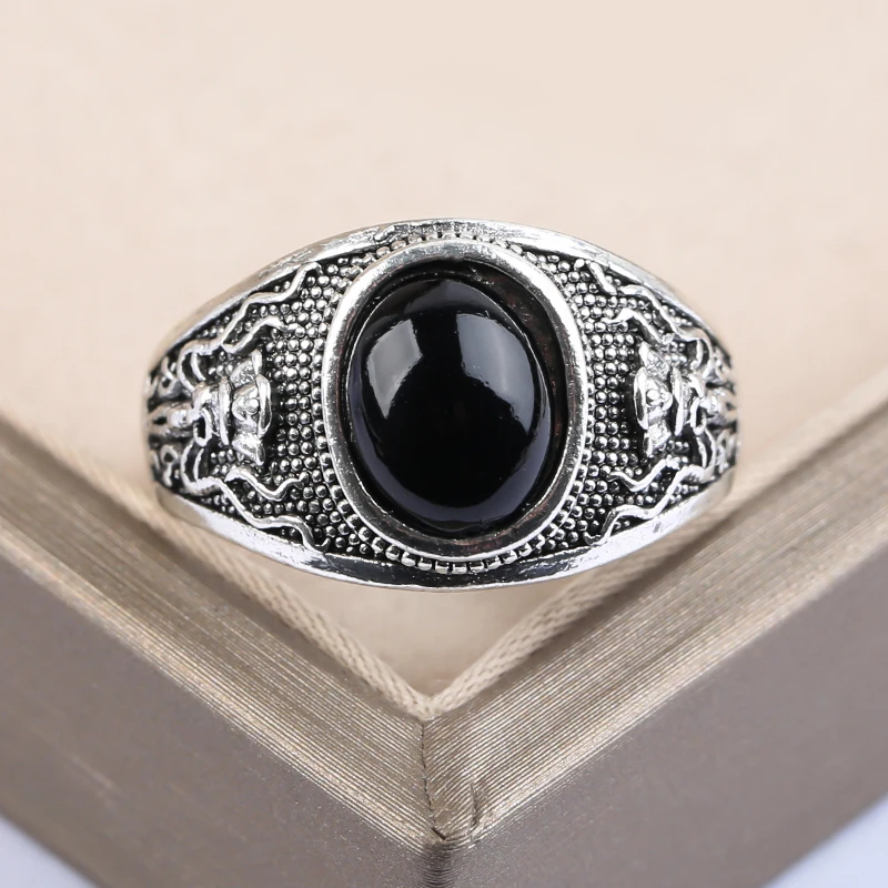

Fashion Men's Black Skull Ring Vintage Jewelry Punk Gothic Pirate Oval Black Stone Rings for Men Party Hip Hop Ring