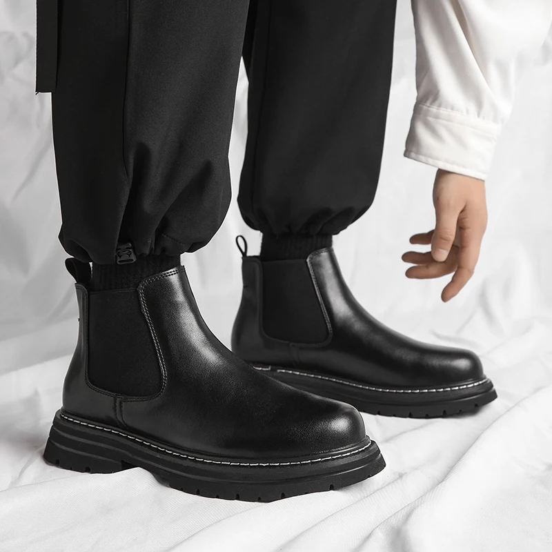 Mens Chelsea Boots Brand Retro Comfortable Fashion Men Boots Casual Wedding Party Cow Leather Designer Leather Nude