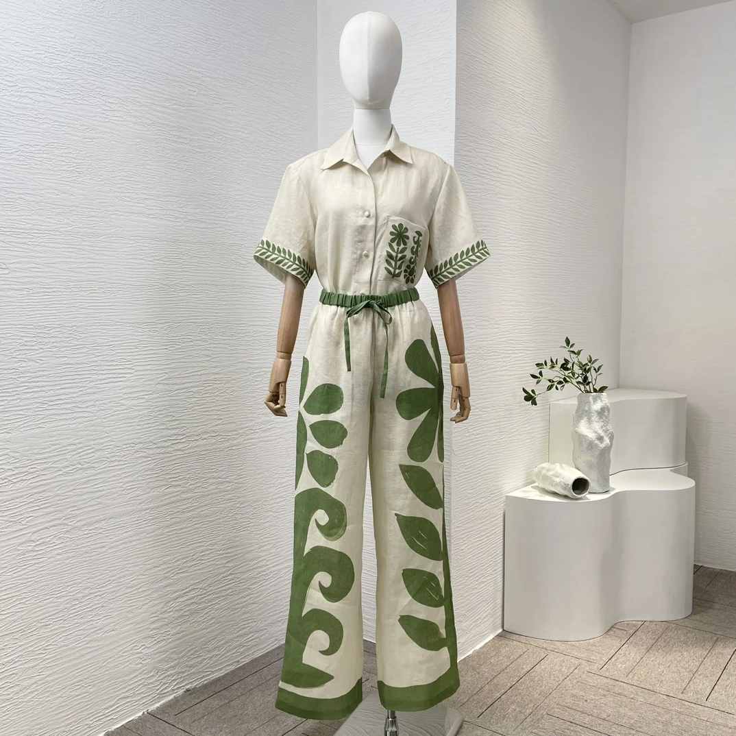 

2024 High Quality Holiday Style Short Sleeve Green Leaf Print Short Sleeve Blouse Tops Shorts and Pants Set for Women