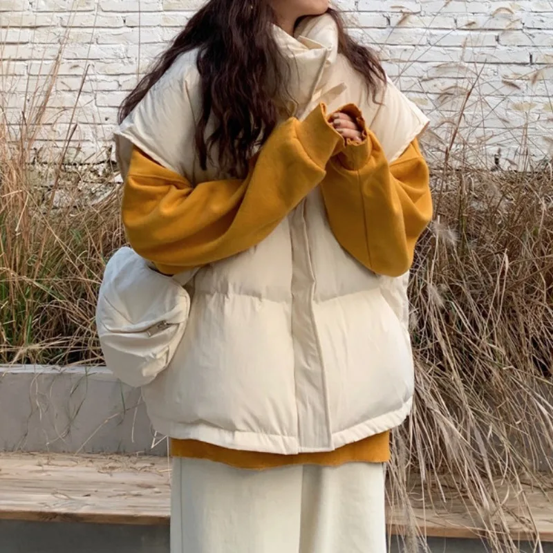 

2023 Spring and Autumn Women Sleeveless Vest Cotton-padded Short Waistcoat Kawaii Outwear Female Beige Solid Color Casual Coat