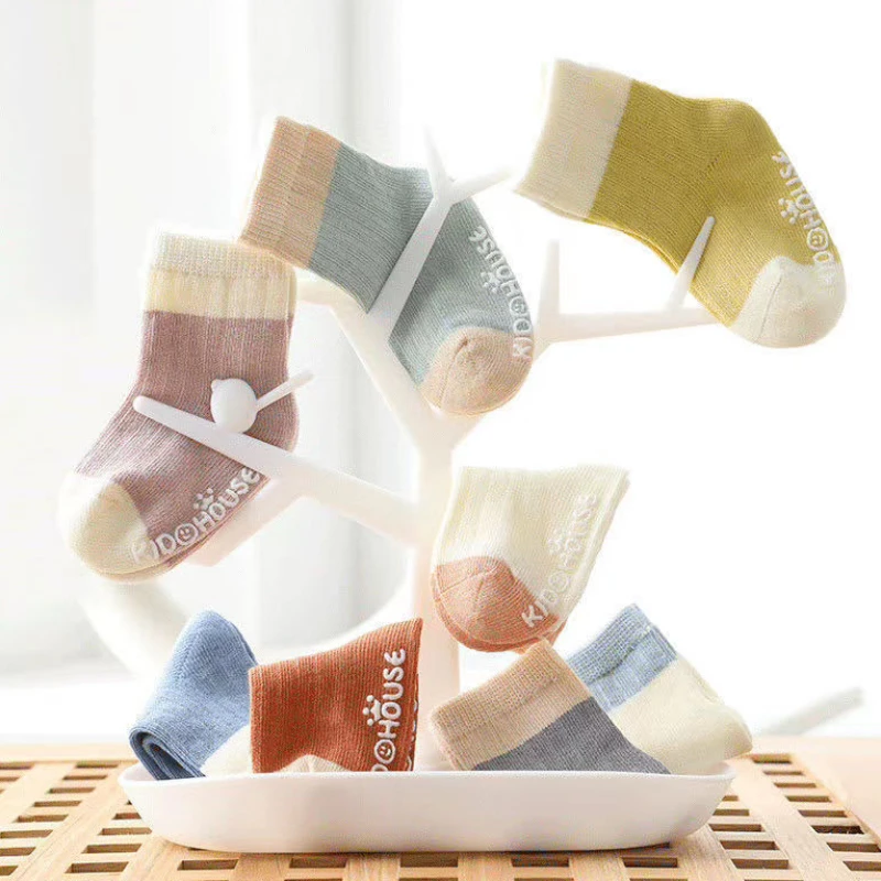 Spring and Autumn Arrival Baby Kids Unisex Breathable Simple Letters Pattern Socks 1 Lot=5-Pair Set