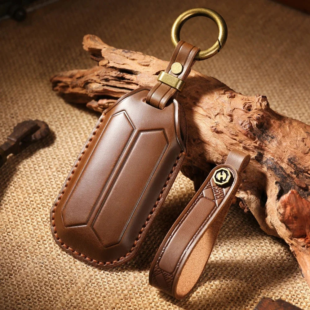 Premium Leather Car Key Protection Cover - Stylish Key Fob Accessory