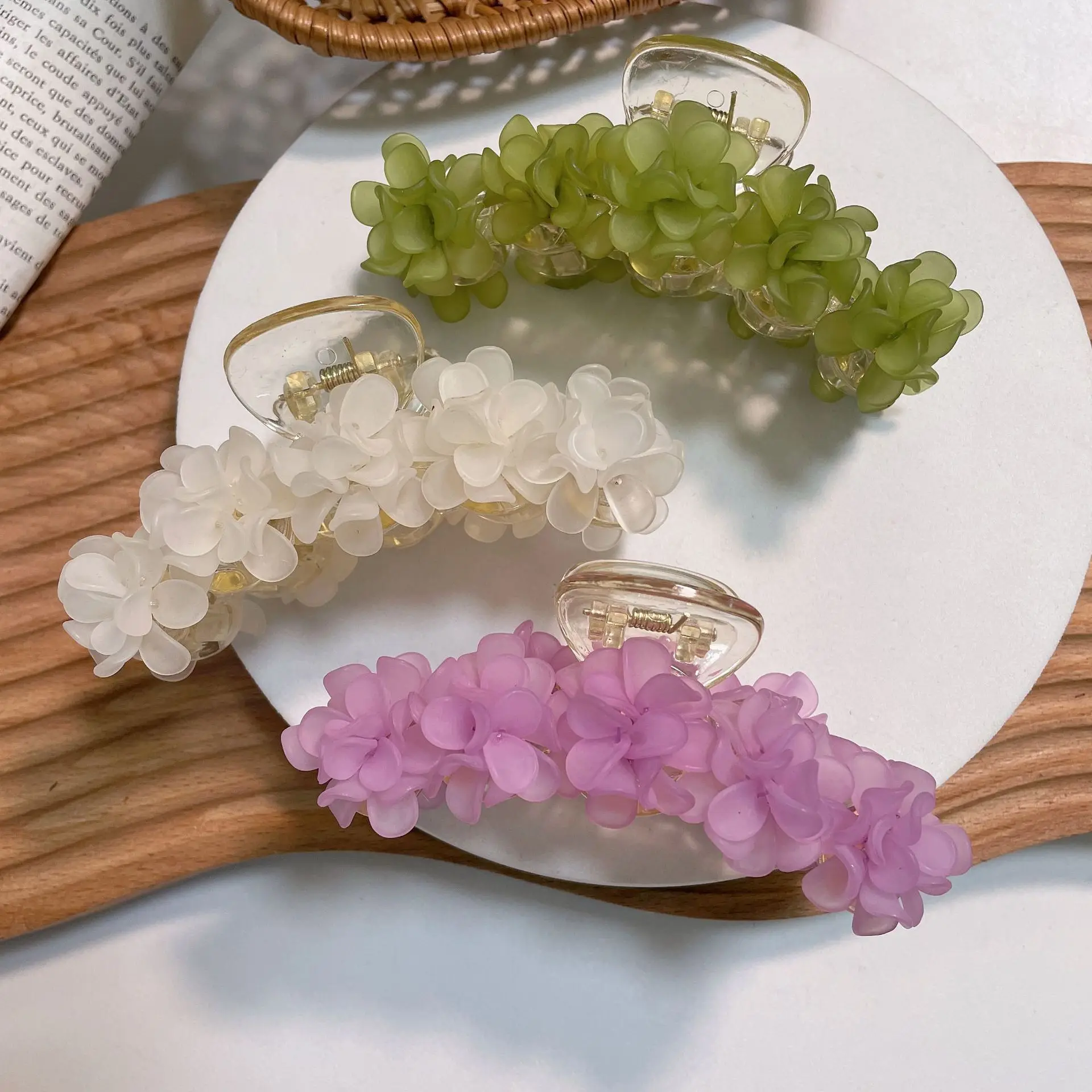 Green white purple lily of the valley catch clip ~ forest pastoral style small fresh flowers shark clip hairpin hair accessories ирригатор d fresh white