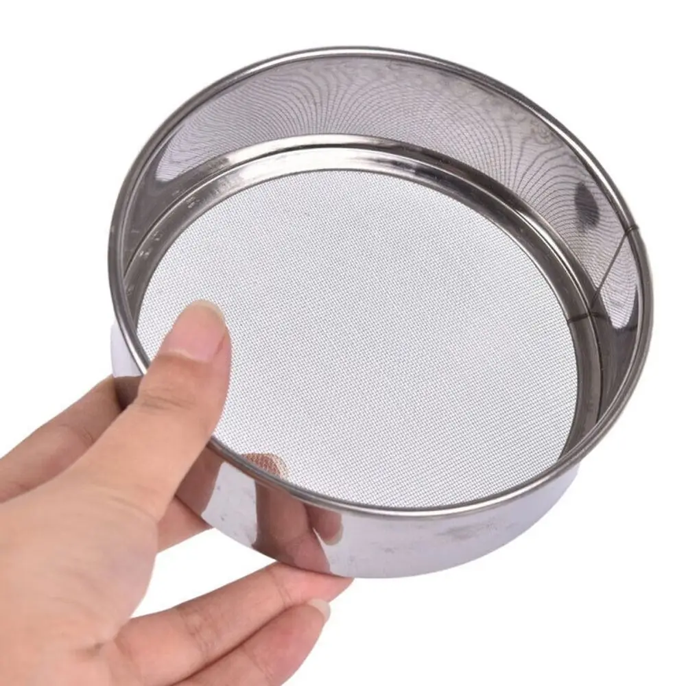 12/18cm Kitchen Mesh Flour Sifter Durable Stainless Steel Ultra-fine Sugar Filter Mesh Baking Tool Round Strainer Sifters flour sifter,baking tools,mesh strainer,fine mesh strainer,powder sieve