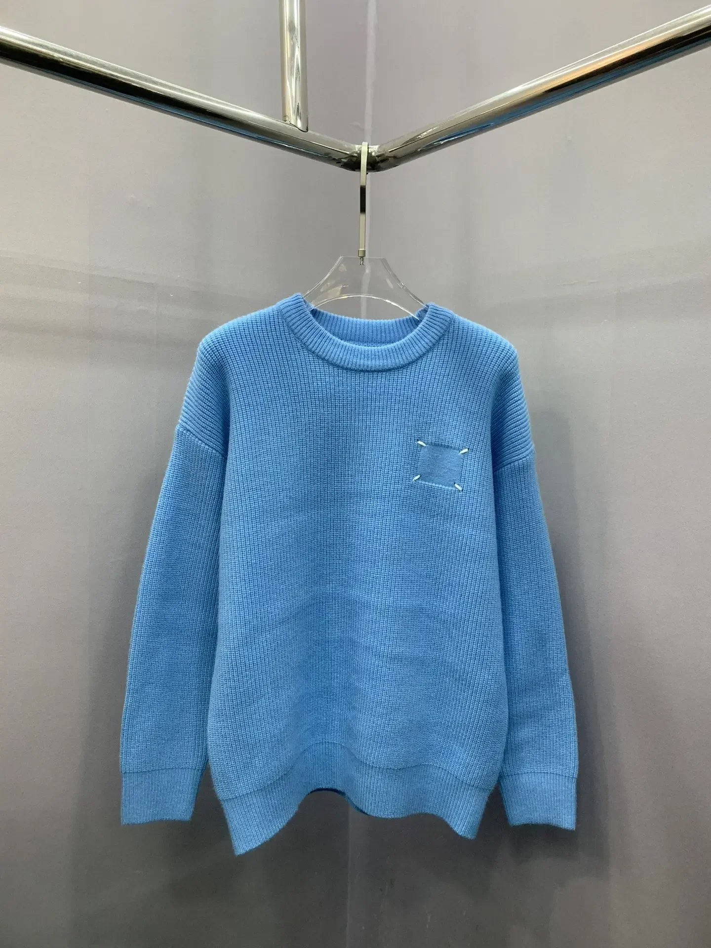 

New Mmsix Men's Sweaters High Quality Knitted Loose Male Sweaters 2023 Autumn Winter Solid Blue Chest Embroidered Pullover Tops