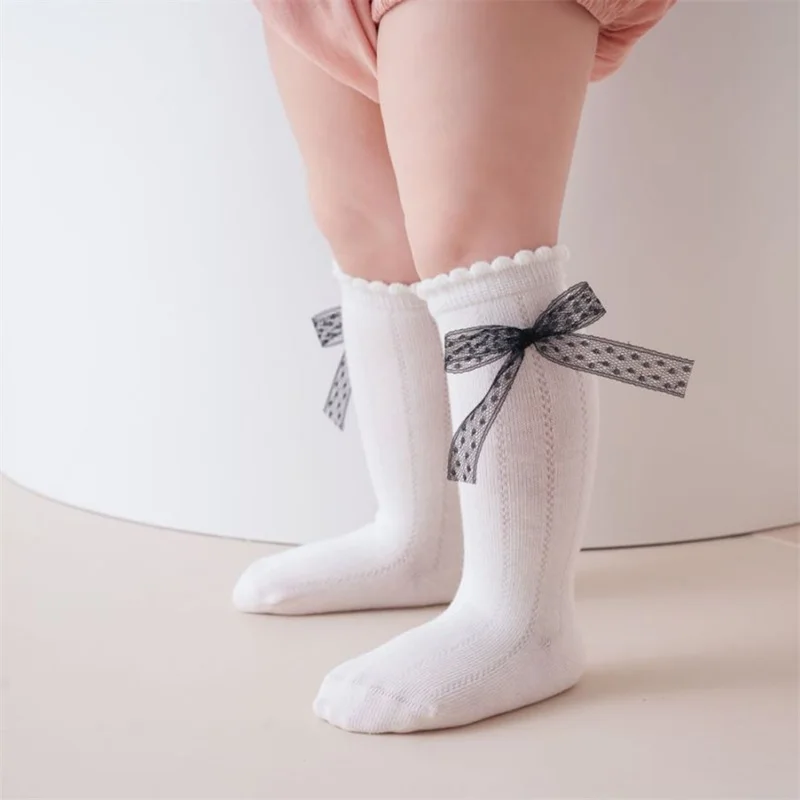 Adorable Baby Girl Lace Ruffle Socks with Bowknot Detail Soft Cotton Princess Mid-Calf Socks for Year-Round Wear