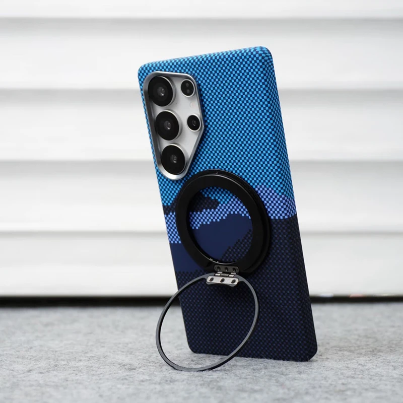 MagSafe-Compatible Carbon Fiber Wireless Charging Case with Alloy Lens Cover