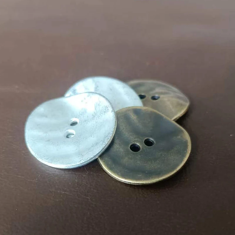 50pcs Retro Wood Ethnic Sewing Buttons Scrapbooking 2 Holes Flower