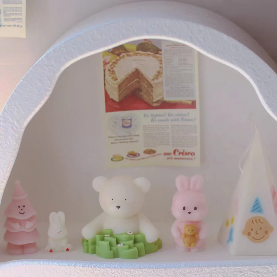 Ins Silicone Soap Mold 3D Garland Bear Candle Gypsum Decoration Mold DIY Handmade Silicone Holiday Gift Making